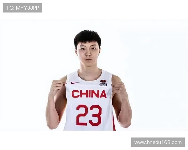 中国男篮半场领先4分 胡金秋砍下12分胡明轩贡献15分展现强势表现 中国男篮半场领先4分 胡金秋砍下12分胡明轩贡献15分展现强势表现